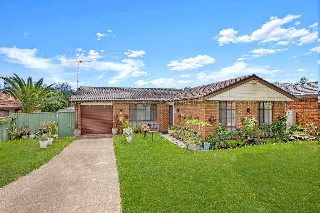 8 Maidos Pl, Quakers Hill, NSW 2763