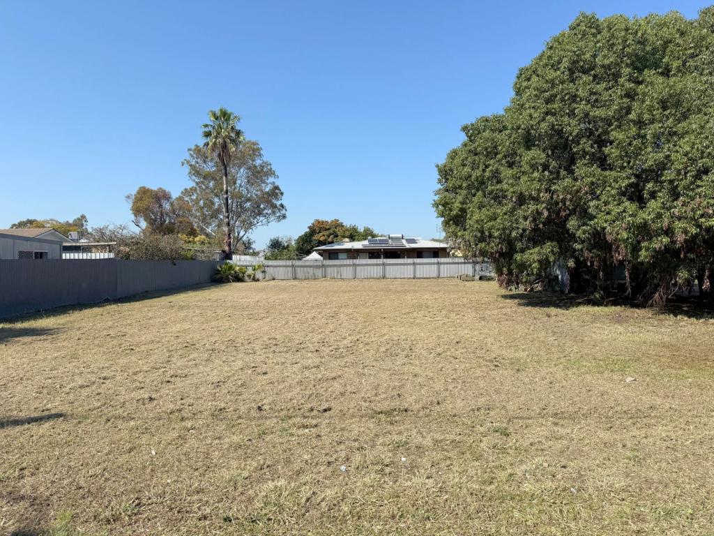 64 Jones Ave, Moree, NSW 2400