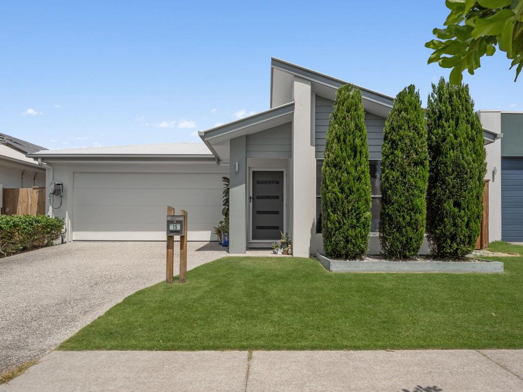 15 Lightning St, Palmview, QLD 4553