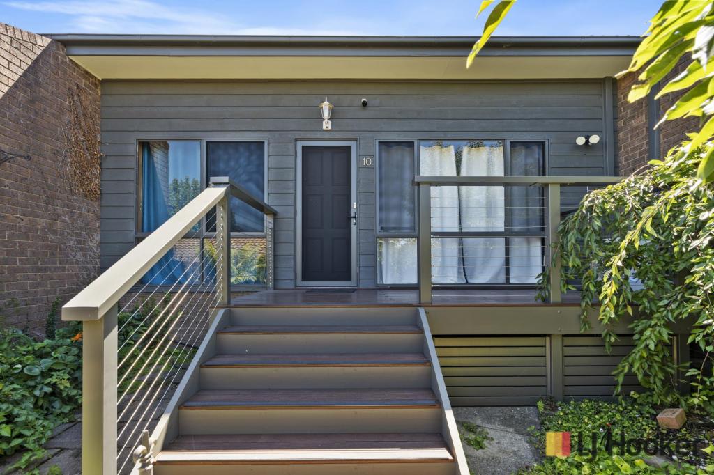 10/4 Mansfield Pl, Phillip, ACT 2606