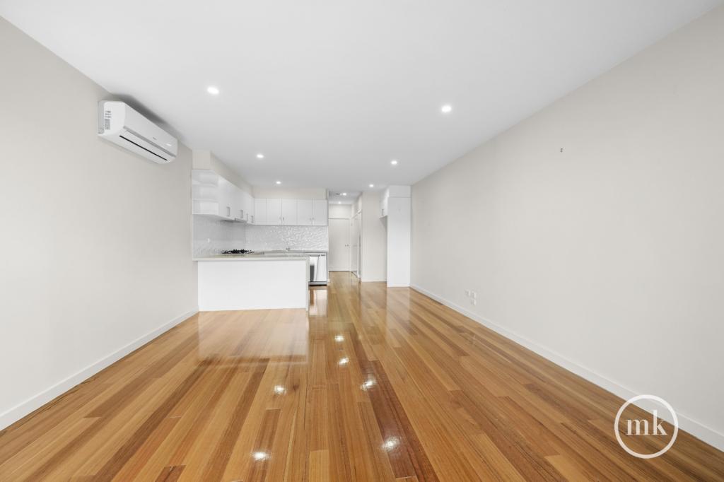 2/90 Saltlake Bvd, Wollert, VIC 3750