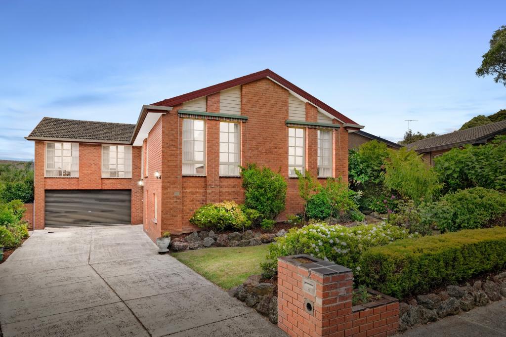 2 Aquarius Ct, Wheelers Hill, VIC 3150