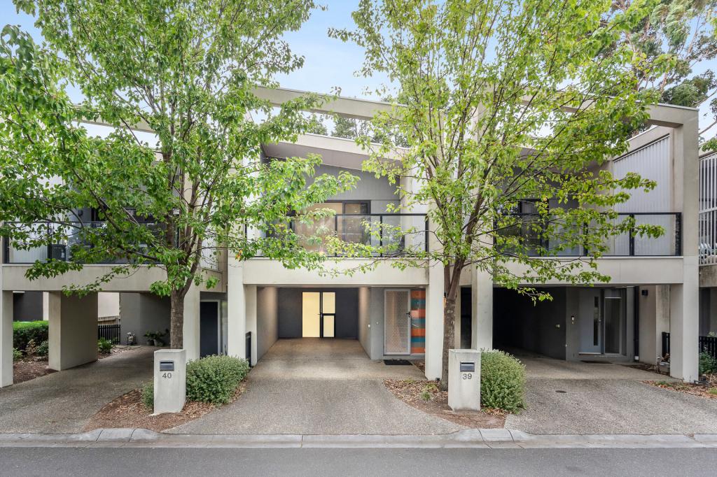 39 Oak Tce, Wheelers Hill, VIC 3150
