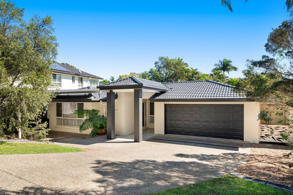 64 Kintyre St, Brookfield, QLD 4069