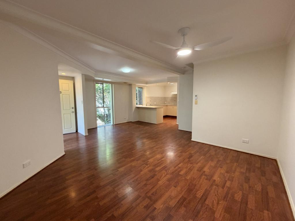 3/10 Stephens St, Burleigh Heads, QLD 4220