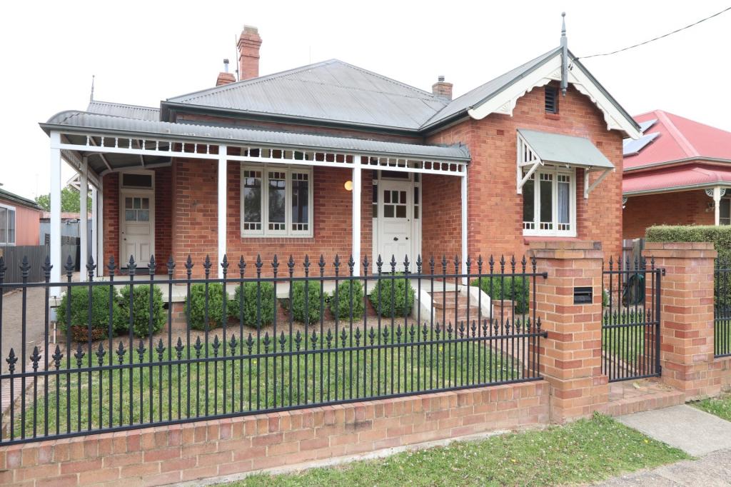 9 Victoria St, Goulburn, NSW 2580