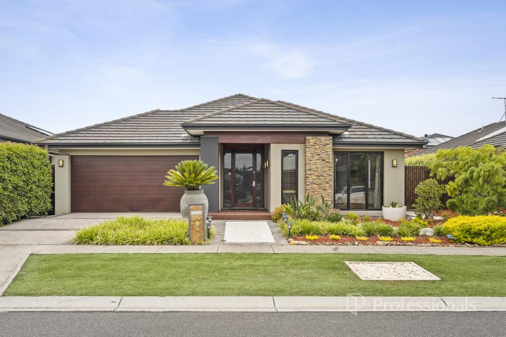 14 Maldive Gr, Point Cook, VIC 3030