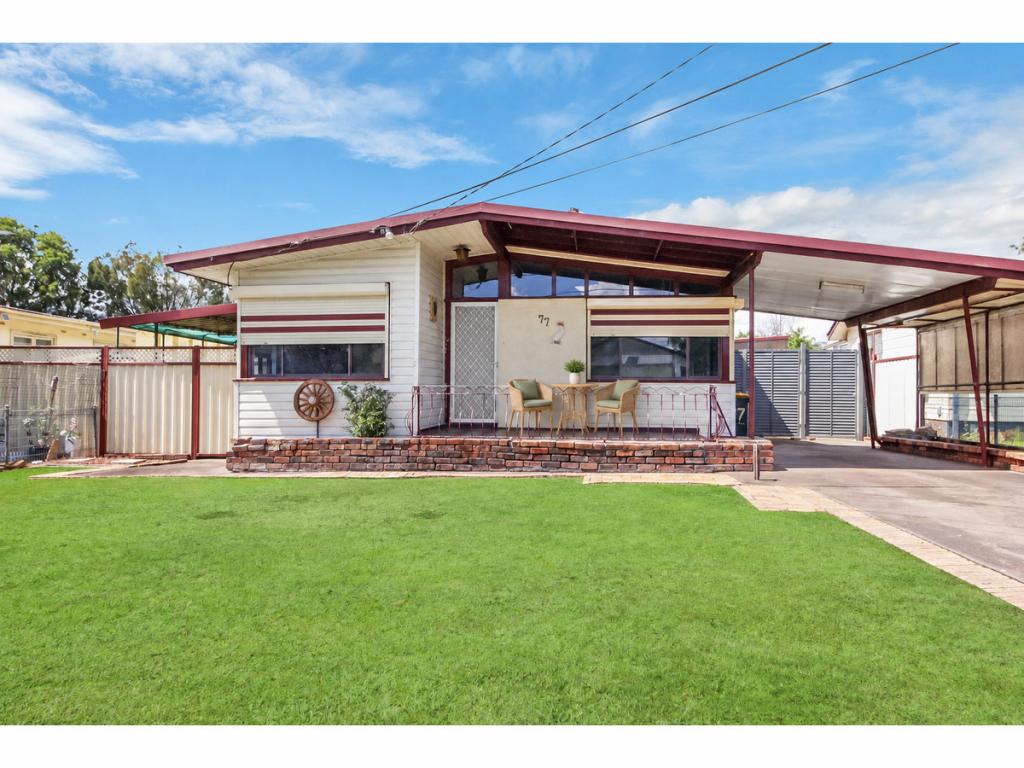 77 Manila Rd, Lethbridge Park, NSW 2770