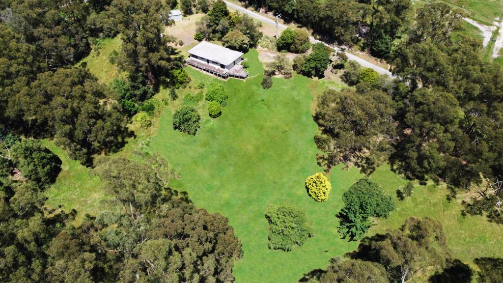 35 Timmers Rd, Moe, VIC 3825