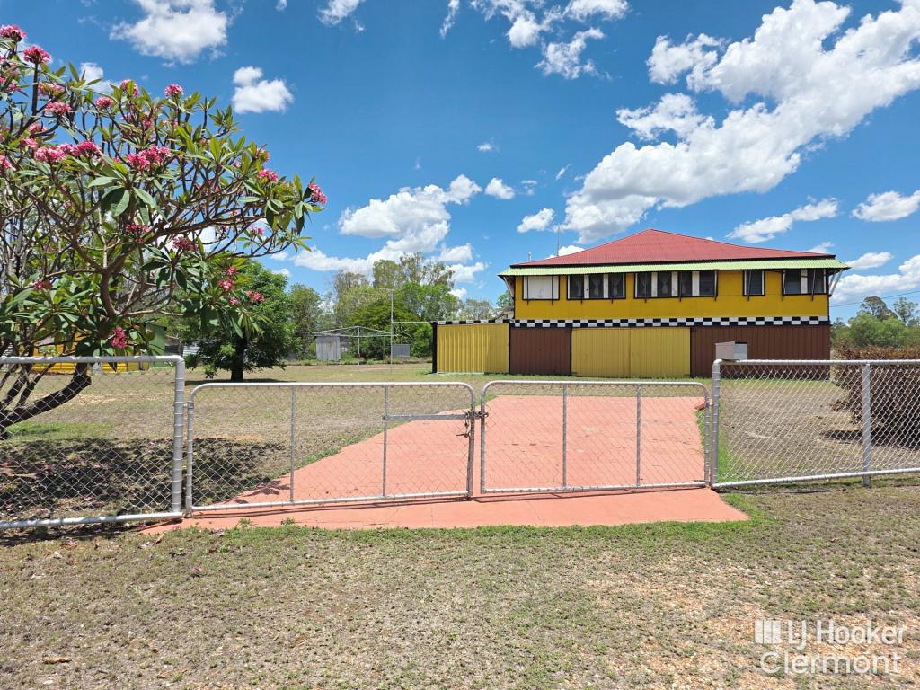 5 Turrama Rd, Clermont, QLD 4721