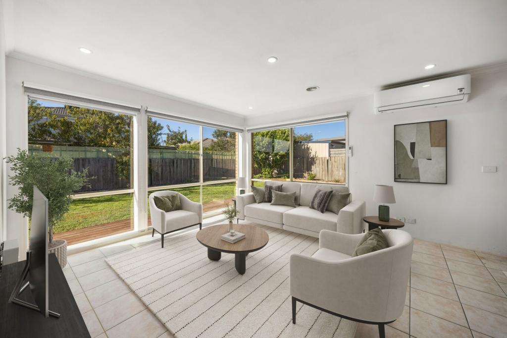 13 Middleham Cl, Cranbourne West, VIC 3977
