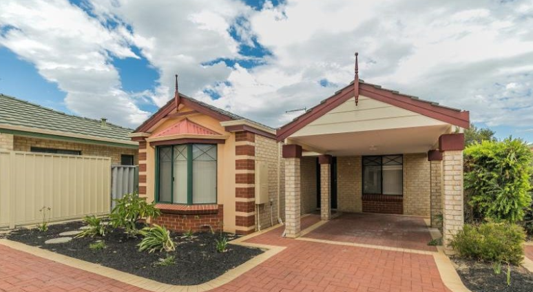 6/61 Wanaping Rd, Kenwick, WA 6107