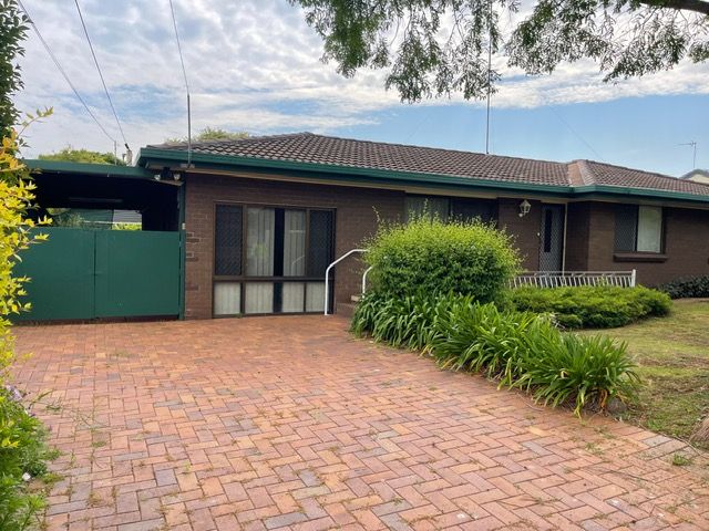 15 Ott St, Rangeville, QLD 4350