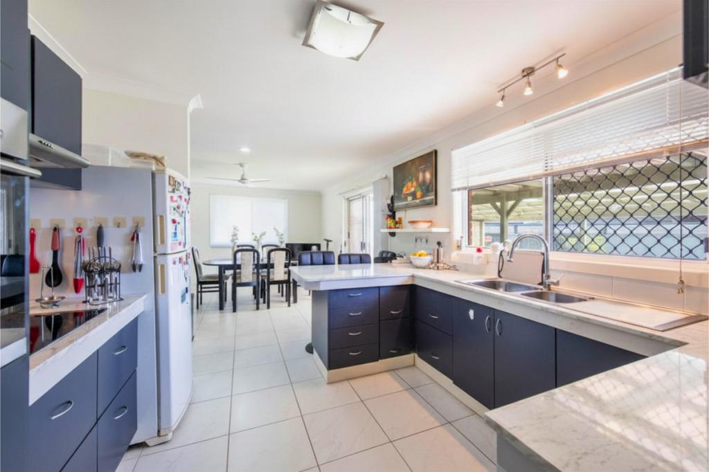 7 ADMIRALTY CT, YAMBA, NSW 2464