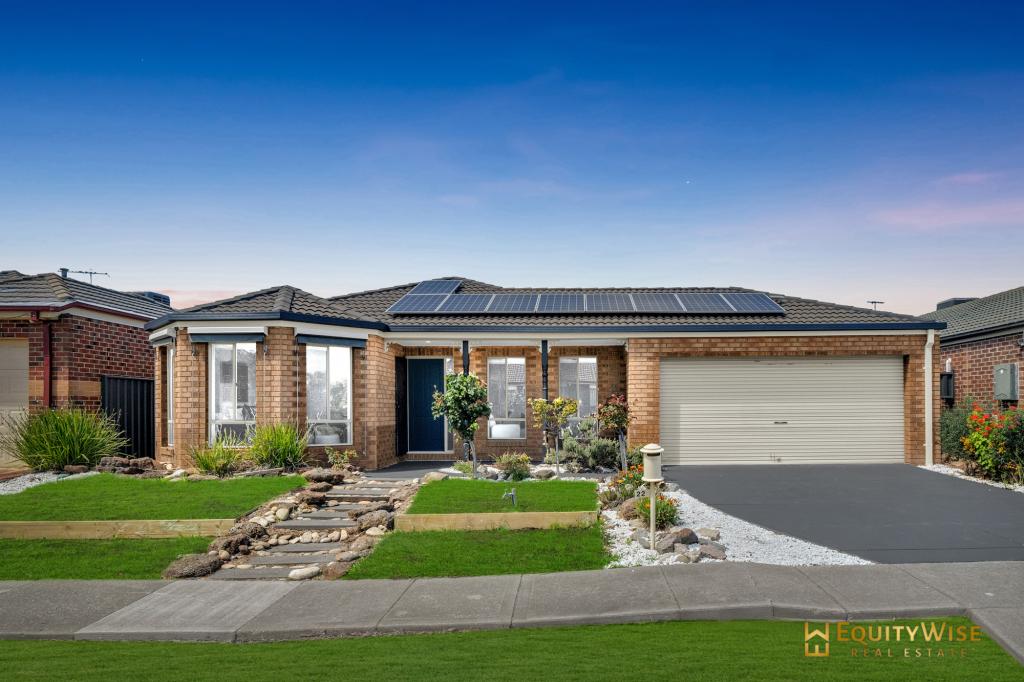 22 Silver Gum St, Manor Lakes, VIC 3024