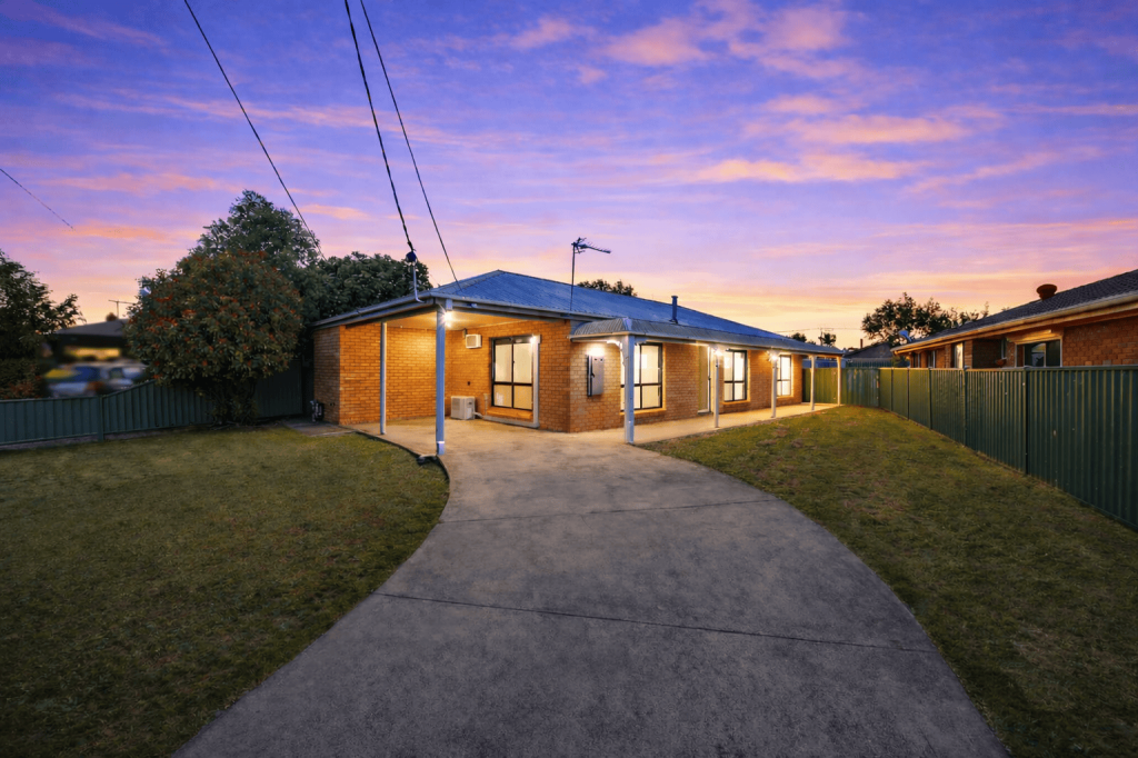144 Yarrowee St, Sebastopol, VIC 3356