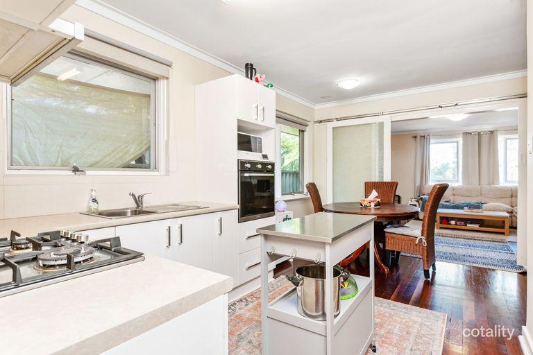 5 Ecton St, Gosnells, WA 6110