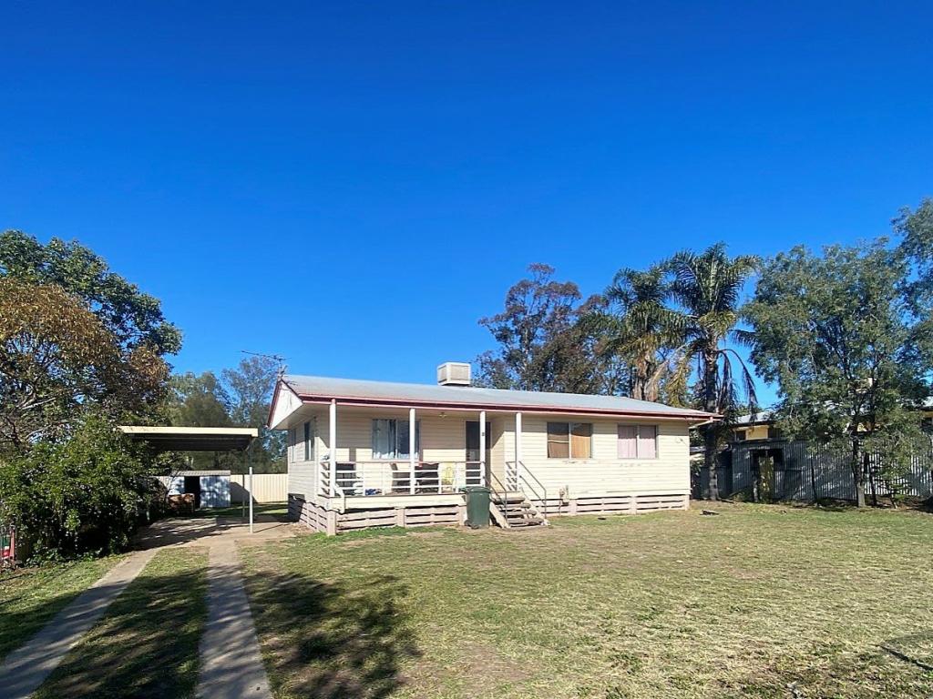 8 Foott St, Roma, QLD 4455