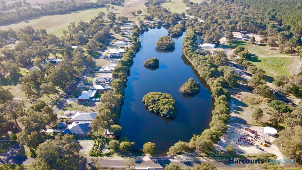 88 Lakeside Dr, Myalup, WA 6220
