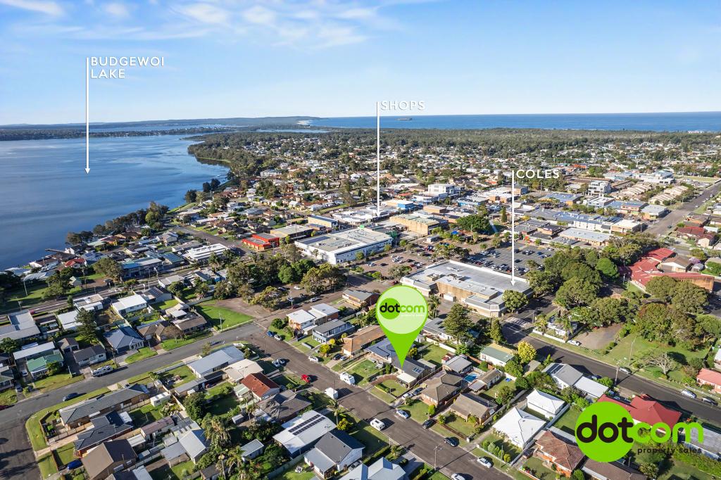 15 Crown St, Toukley, NSW 2263