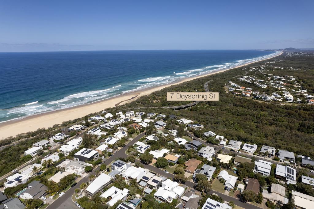 7 Dayspring St, Sunrise Beach, QLD 4567