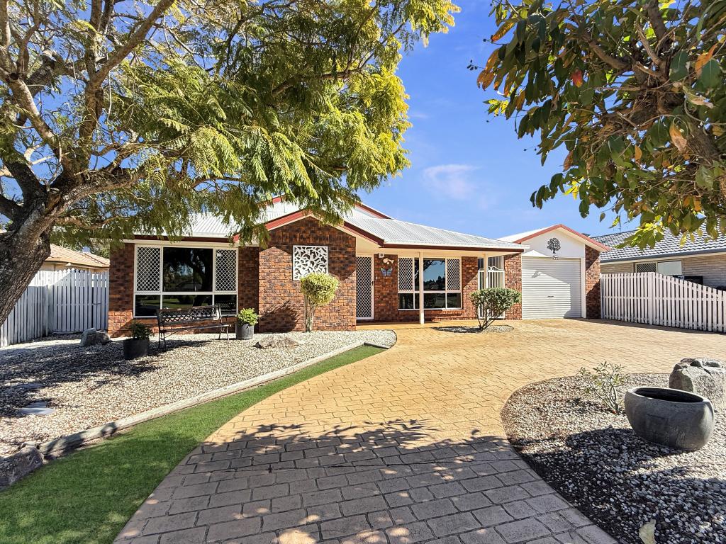 63 Kookaburra Dr, Eli Waters, QLD 4655
