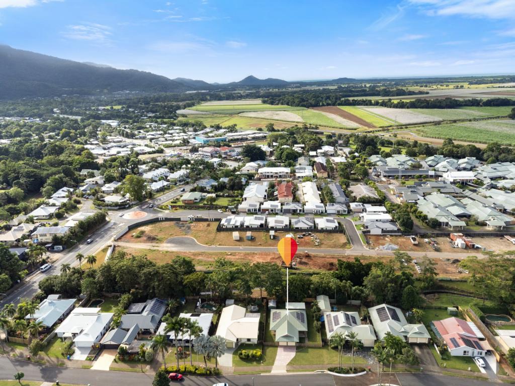 30 Village Tce, Redlynch, QLD 4870
