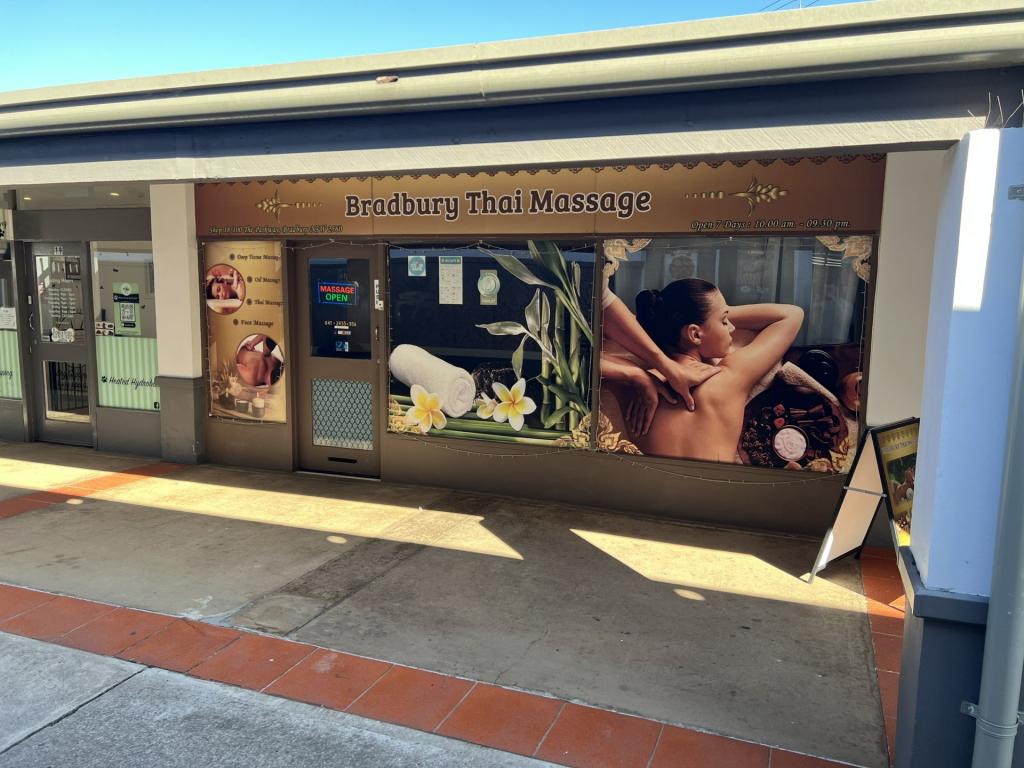 Shop 18a/100 The Parkway, Bradbury, NSW 2560