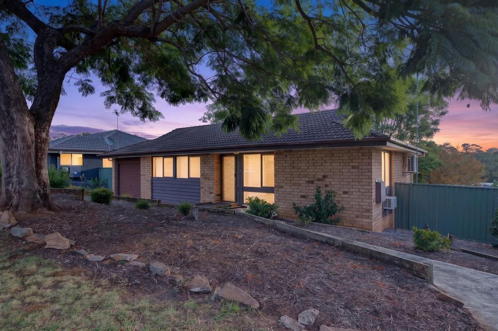 101 Jacaranda Ave, Bradbury, NSW 2560