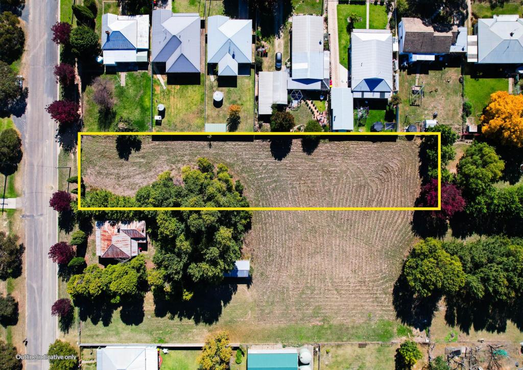 60 Scott St, Boorowa, NSW 2586