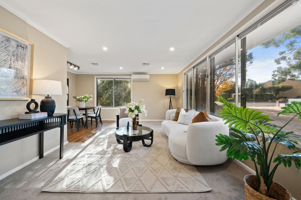 8 Shearer Pl, Kambah, ACT 2902