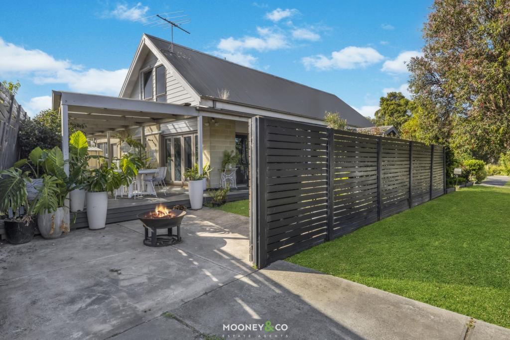 3 PORTRUSH TCE, CRANBOURNE, VIC 3977