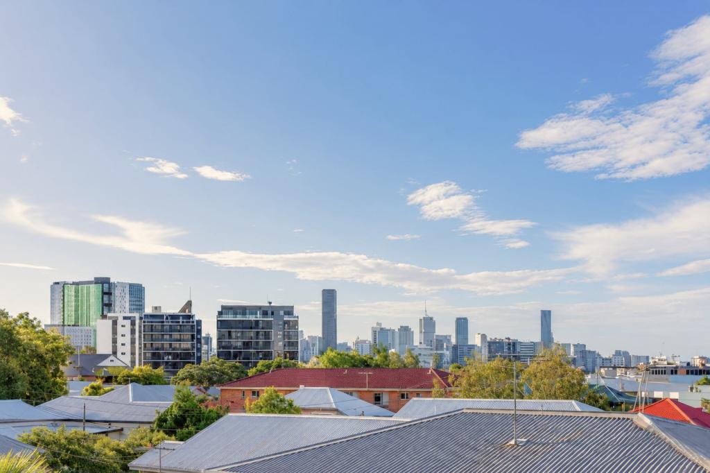 1/182 Juliette St, Greenslopes, QLD 4120