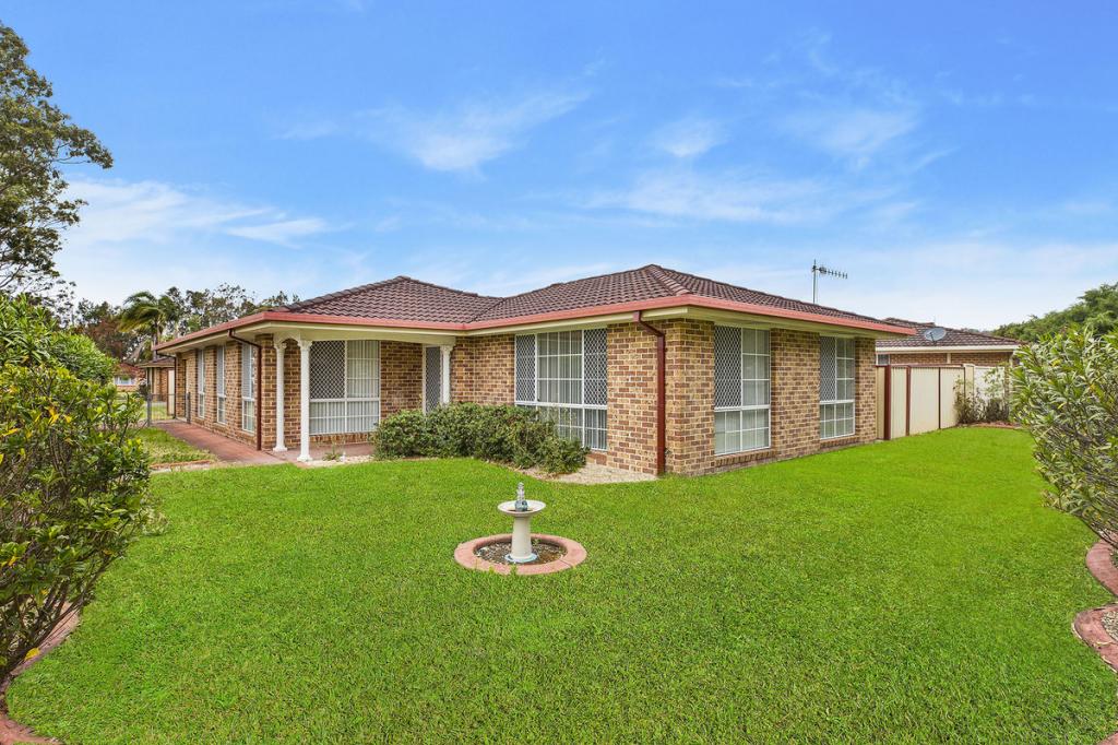 30 Betty Anne Pl, Mardi, NSW 2259