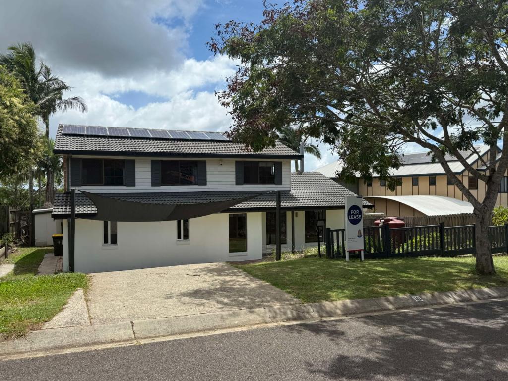 10 Brochet St, Mansfield, QLD 4122