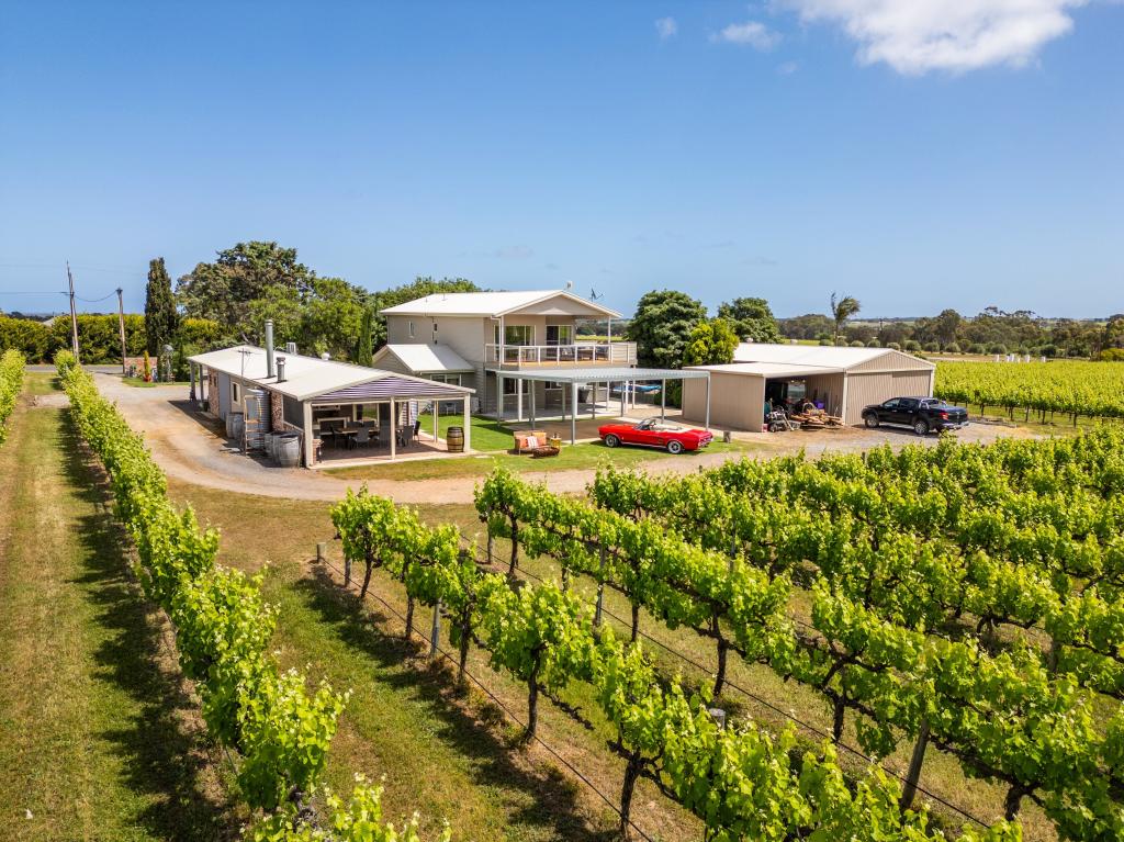 63 Almond Grove Rd, Whites Valley, SA 5172