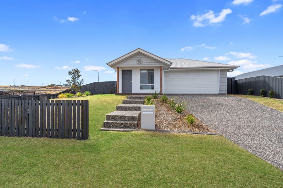 26 Jacana St, Glenvale, QLD 4350