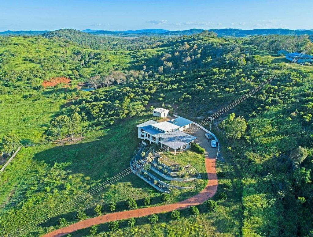 84 Clayton Rd, Lammermoor, QLD 4703
