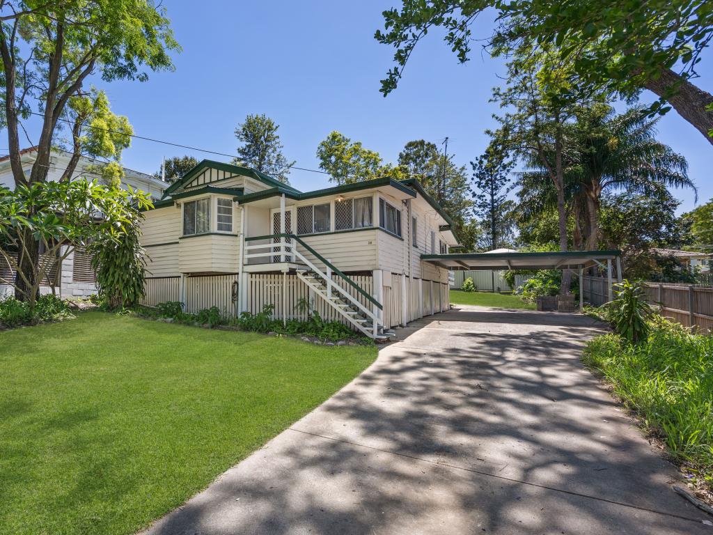 14 GREENWAY ST, CHURCHILL, QLD 4305