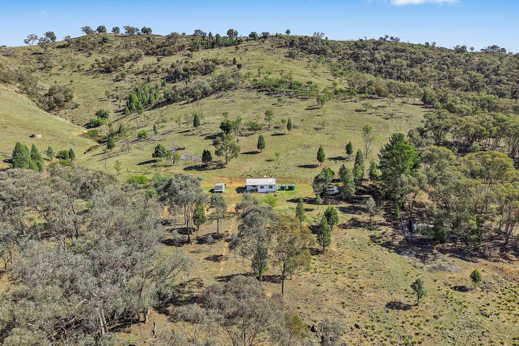 318 Beragoo Rd, Grattai, NSW 2850