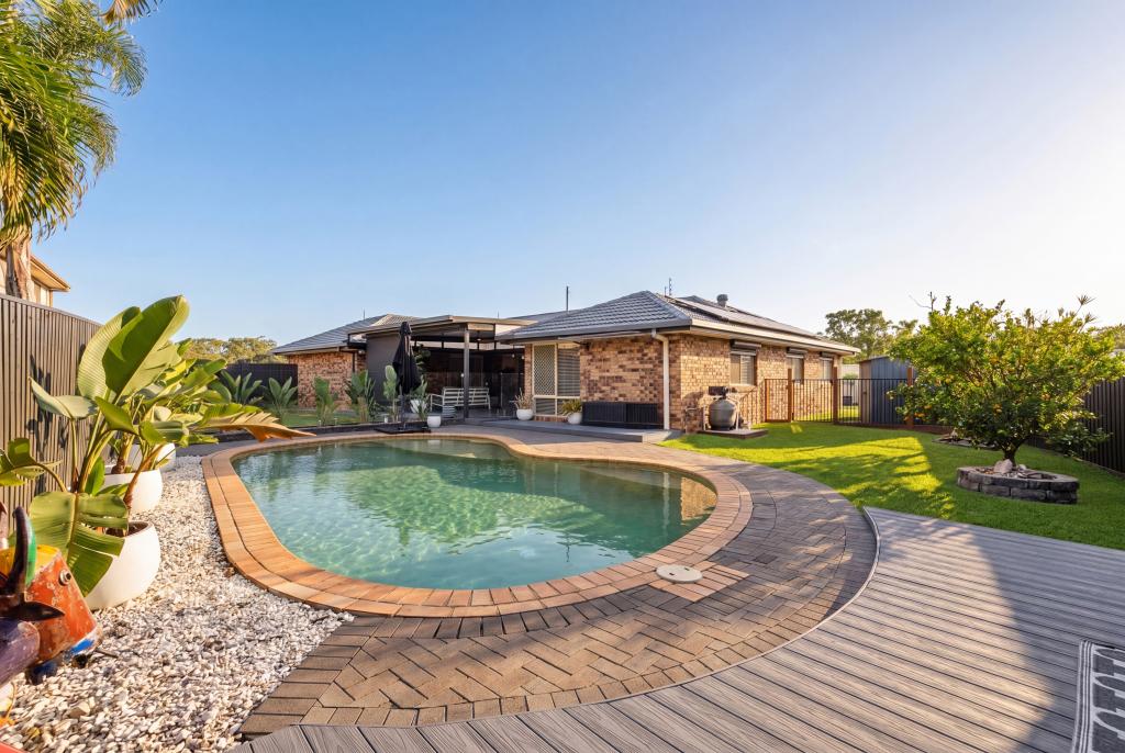 17 Maidstone Pl, Parkwood, QLD 4214
