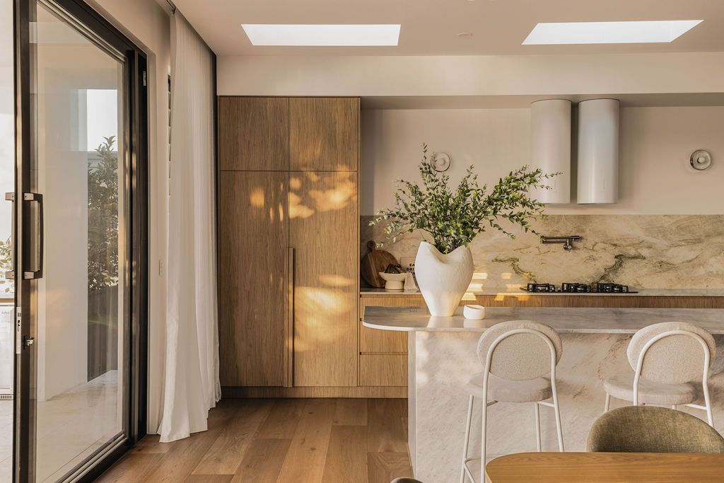 47 Vatakoula Pde, Mermaid Waters, QLD 4218