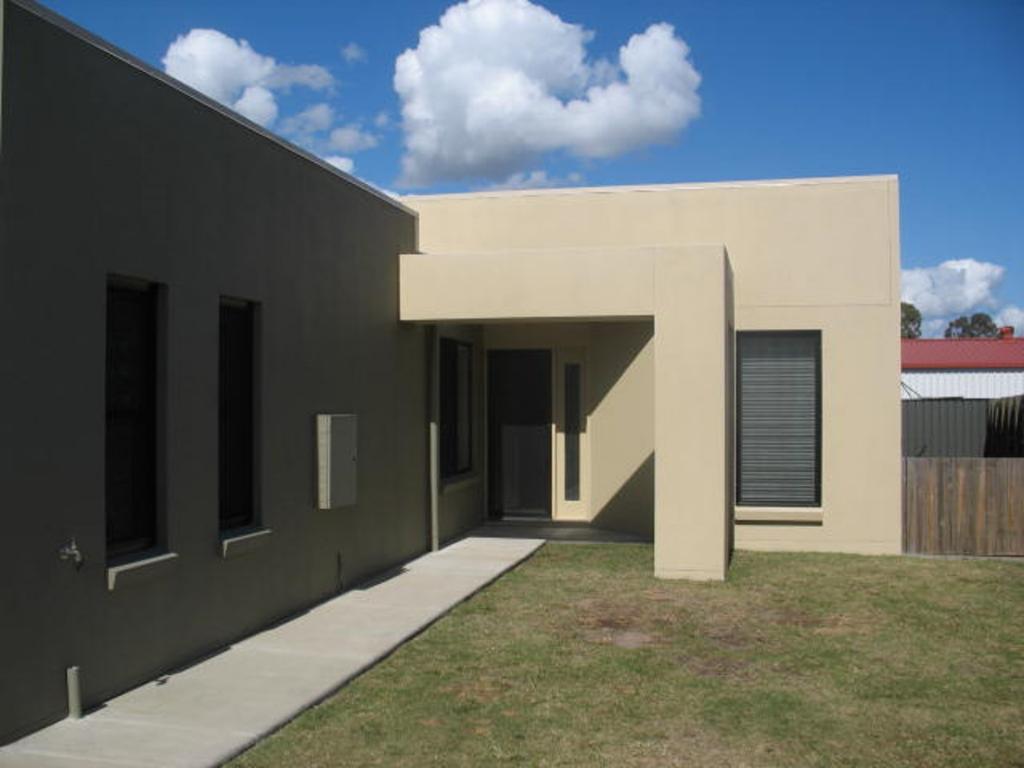 2/62 South St, Urangan, QLD 4655