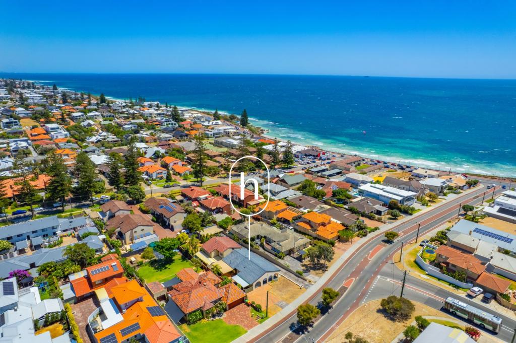 26 BEACH RD, WATERMANS BAY, WA 6020