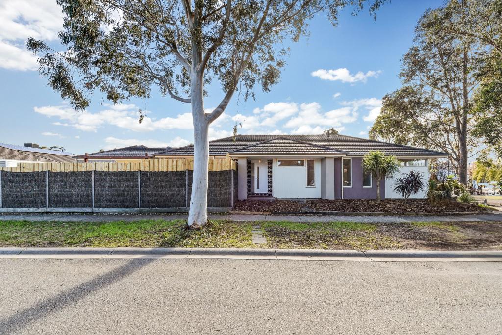 12 Meditate Lane, Cranbourne North, VIC 3977
