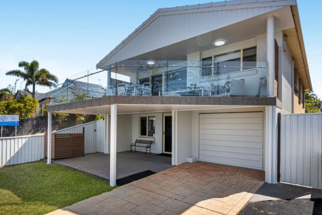 71 Margate Pde, Margate, QLD 4019