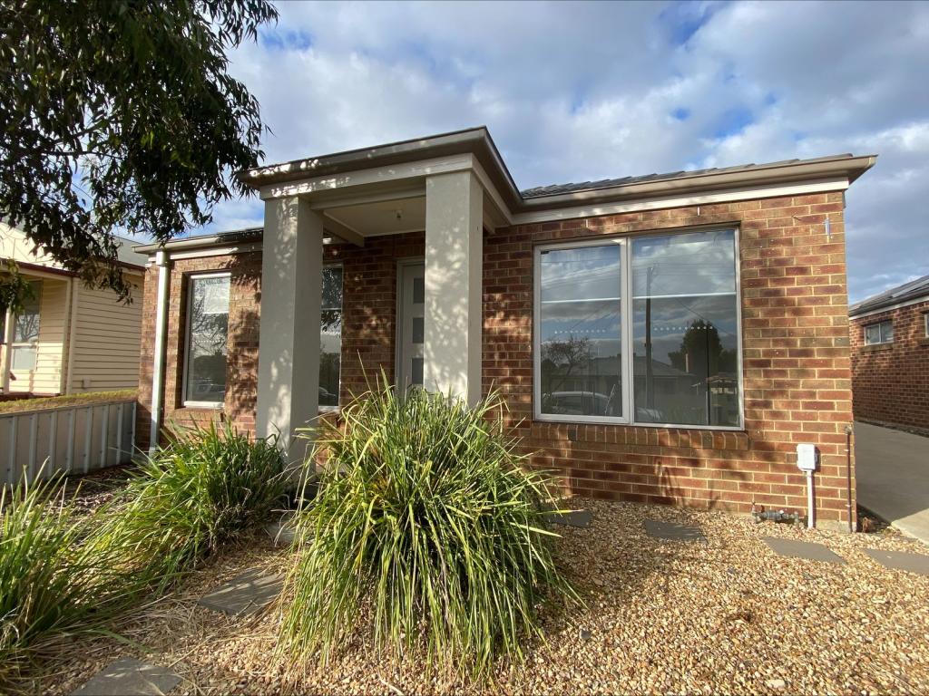 1/16 Outtrim St, Maryborough, VIC 3465