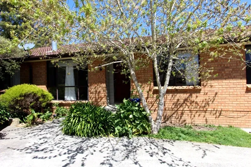 8a Paul Cres, Moss Vale, NSW 2577