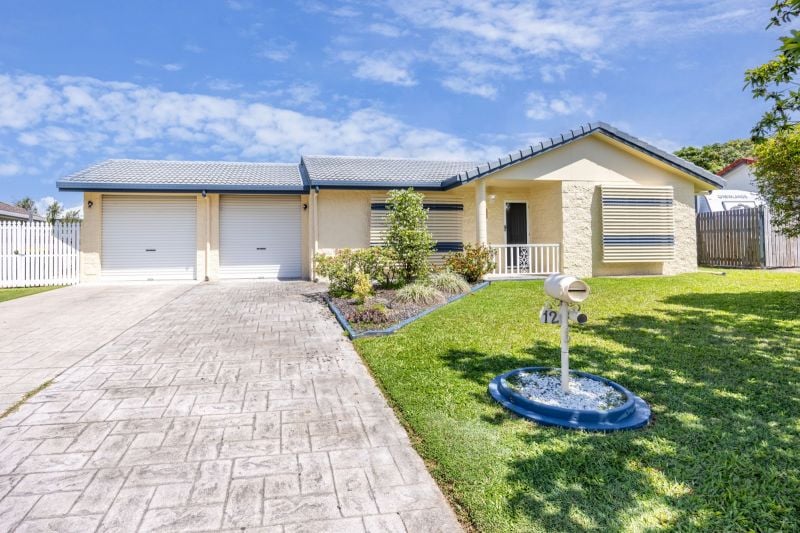 12 Santa Lucia Dr, Mount Louisa, QLD 4814