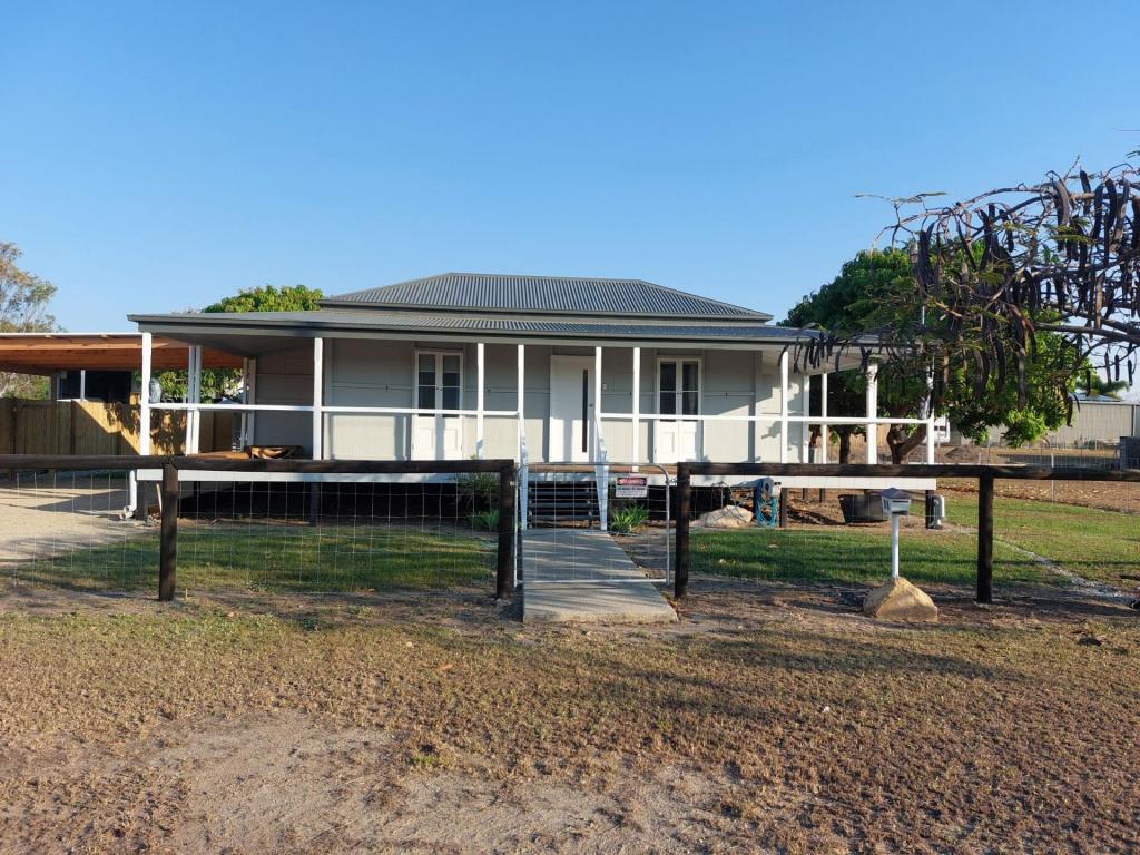 37 Dalrymple St, Bowen, QLD 4805